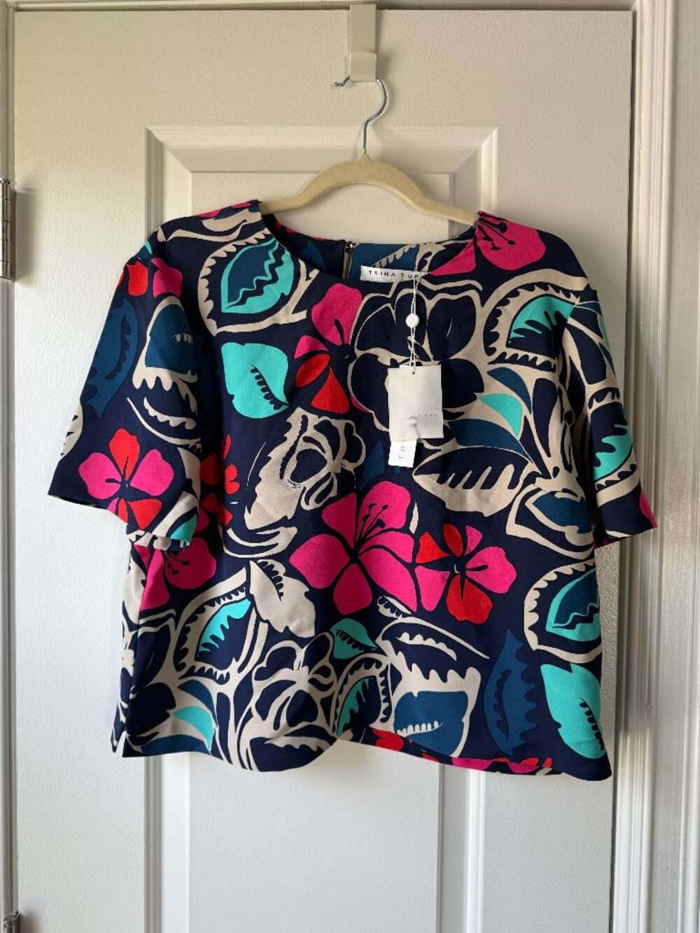 NWT Trina Turk Sitio Top Multi Color Floral Georgette Blouse Sz L